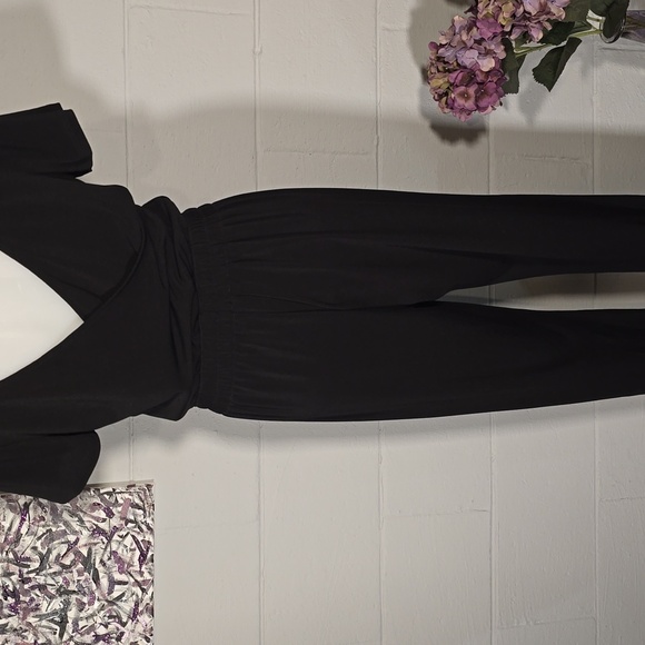 Black Express one piece pants suit - Picture 9 of 11